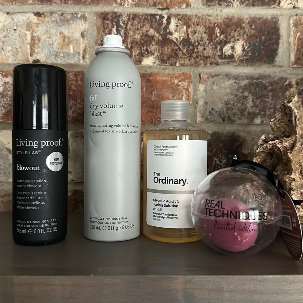 Hair // skincare lot - living proof, the ordinary, real techniques
